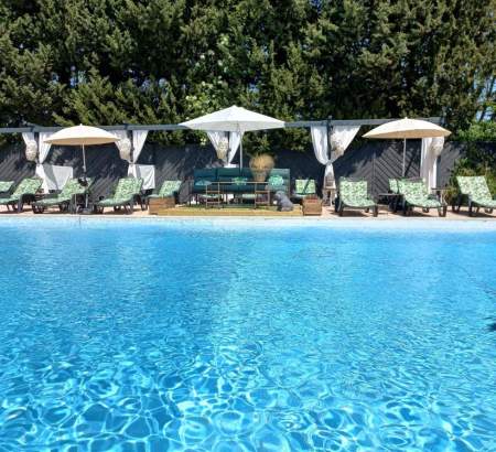 Camping dans les Bouches du Rhône avec piscine